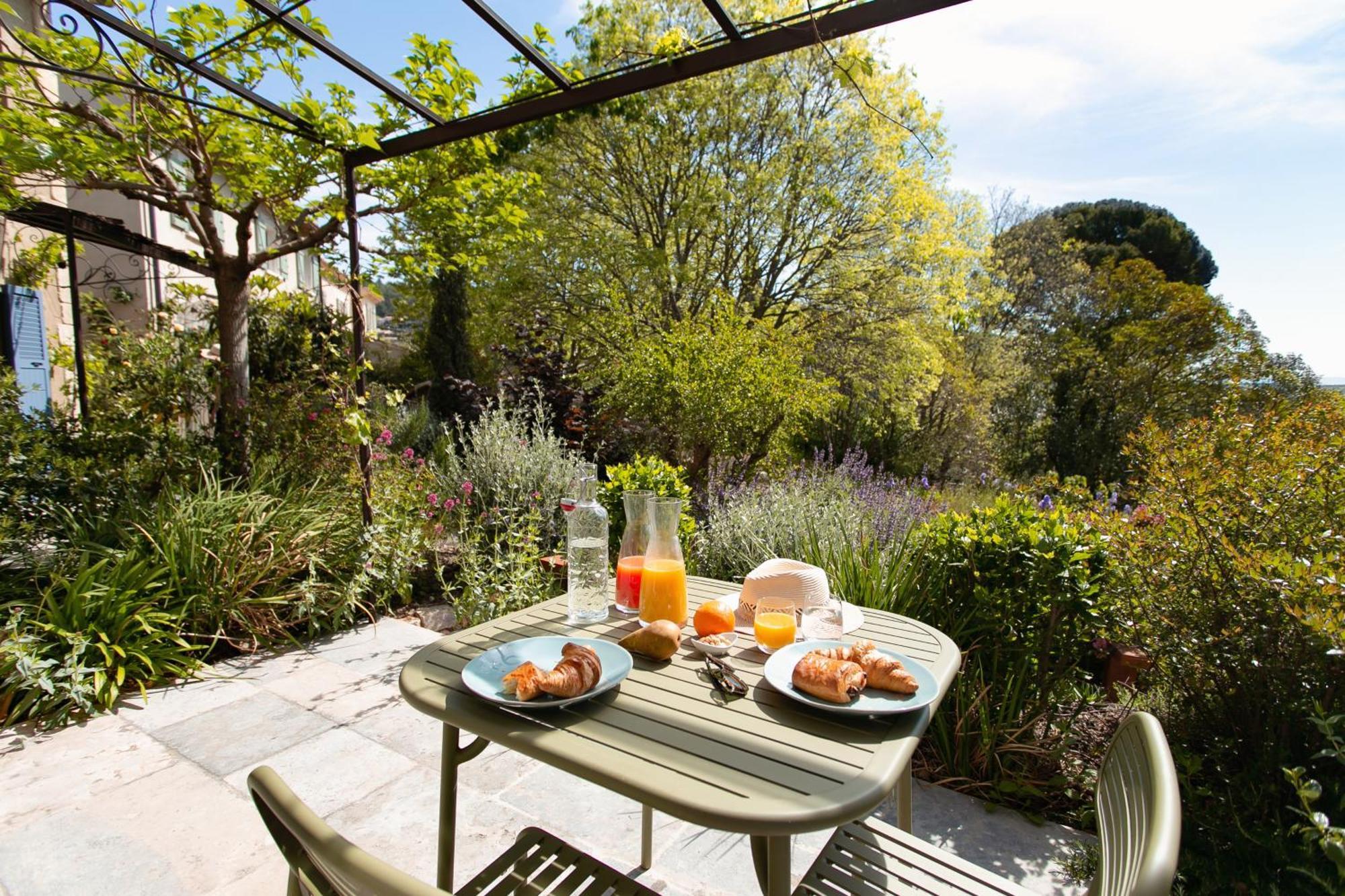 Lou Calen Hotel Cotignac Exterior photo